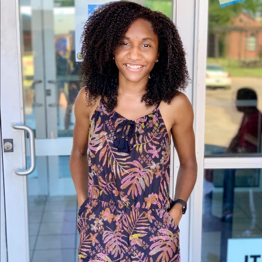 Meet your Posher, Cierra